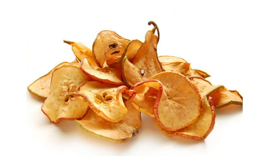 Чипсы в «Ферме на Вуоксе» В магазине в Сестрорецке мы покупаем гречишный хлеб и фруктовые чипсы, которыми заменяем печенье. Там на прилавках можно