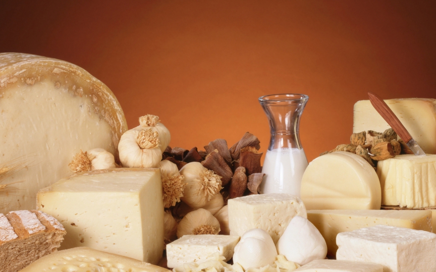 Молоко «Приневское» Молочные продукты выбираю только племенного завода «Приневское» в Ленинградской области — это лучший сыр, молоко, сметана