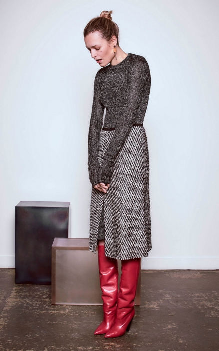 Сапоги Isabel Marant, 57 000 руб. (ДЛТ)