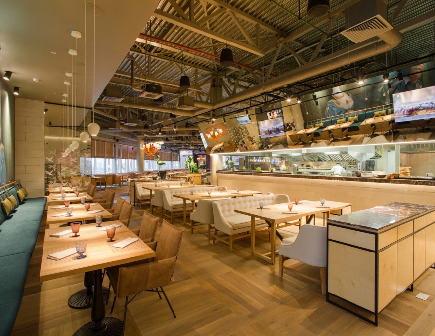 Вакансии и работа в ресторан Птичий Двор