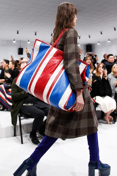 Balenciaga, осень-зима 2016