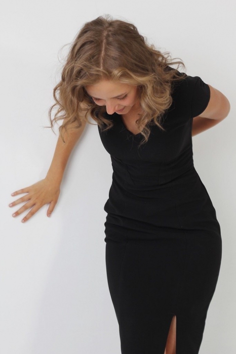 Любовь Константинова, главная героиня клипа «Сиськи»