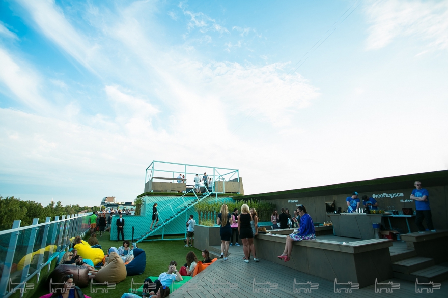 Крыша Hi-Hat, 2015 год