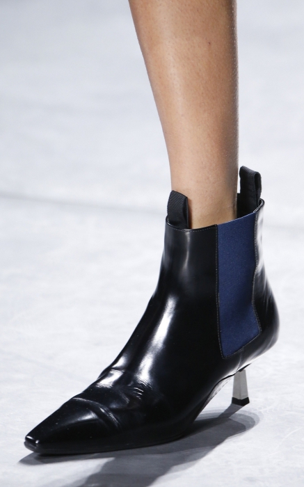 Ботинки Versace, 84000 руб.