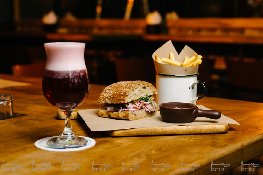 Сендвич с ростбифом