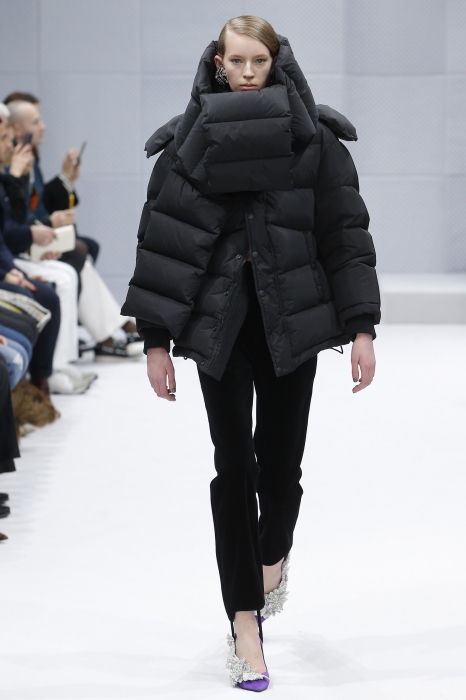 Balenciaga, осень-зима 2016