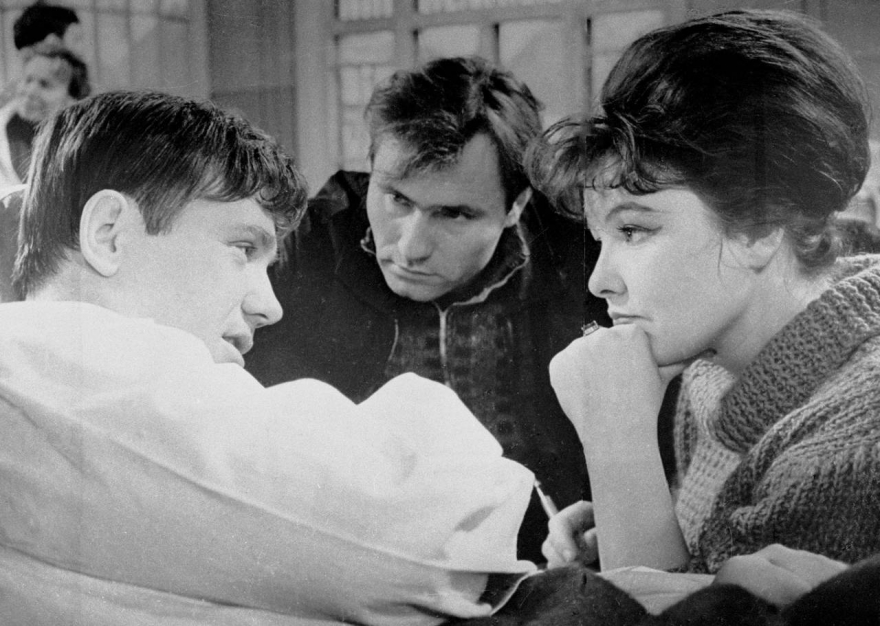 Белла Ахмадулина в фильме Василия Шукшина "Живет такой парень", 1964 год