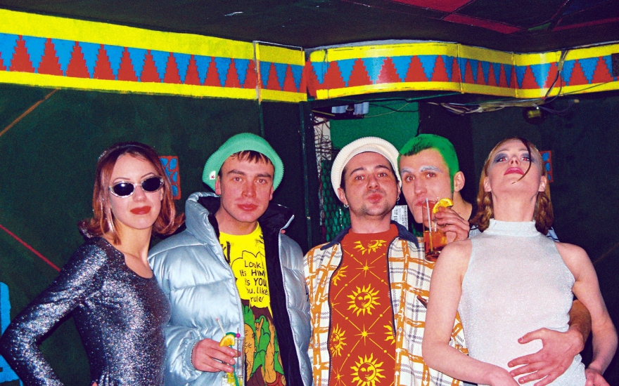 «Манстрация» одежды магазина «Актив»