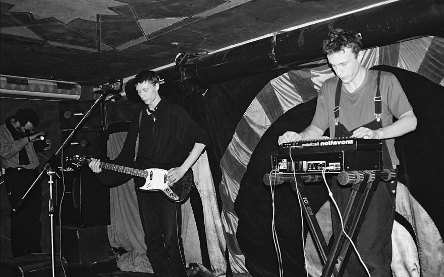 Музыканты Олег Гитаркин и Олег Костров («Нож для Frau Muller»)