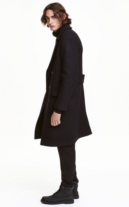 H&M, 7 999 руб. (H&M)