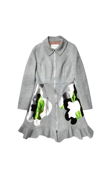 Пальто Mary Katrantzou, 216 500 руб. (ДЛТ)