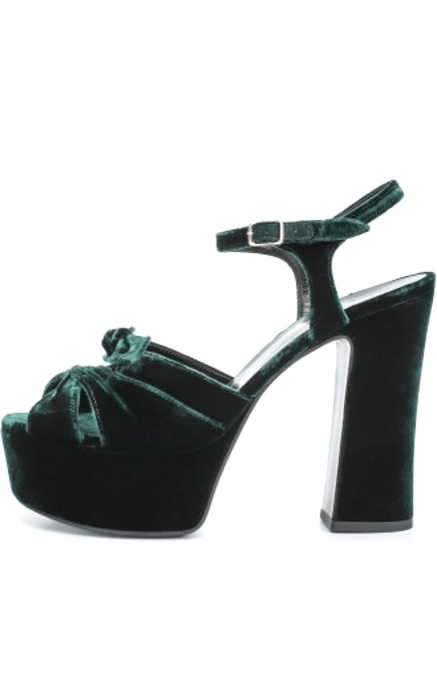 Туфли Saint Laurent, 52 800 руб. (ДЛТ)