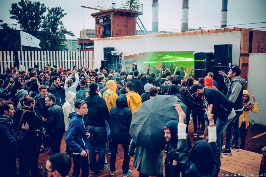 Летняя площадка DOT