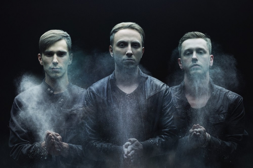 Четверг, 17 ноября Электронщики Ocean Jet из Костромы без всякого стеснения заявляют, что хотят покорить мир. На это у них есть все шансы