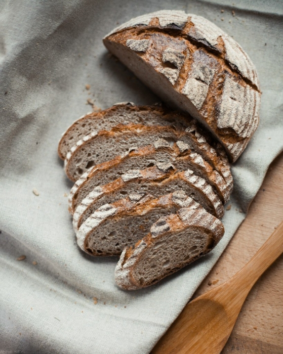 Бездрожжевой каравай на закваске