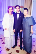 Моника Радикати с сыном Герардо, Марина Добровинская