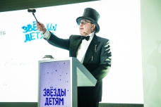 Александр Добровинский