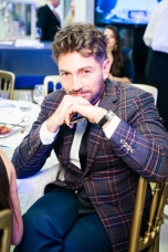 Андрей Резников