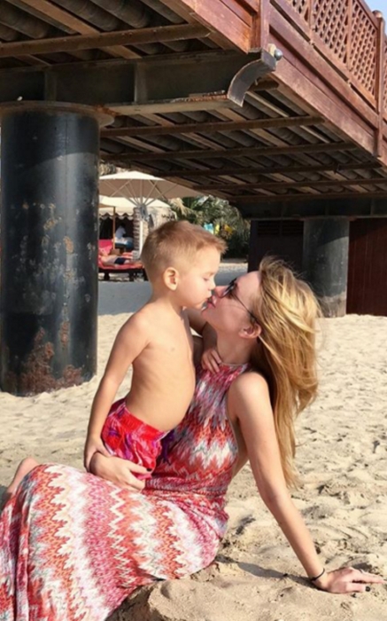 Милана с сыном Александра Игорем