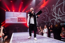 Денис Попов