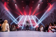 Денис Попов