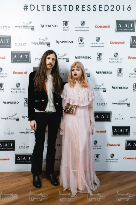 Валя Крутиков и Сара Персефона (в платье из магазина Beyond Retro)