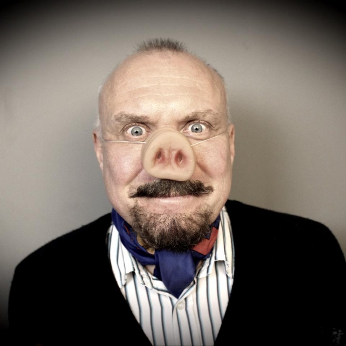 Художник и музыкант Андрей Кагадеев