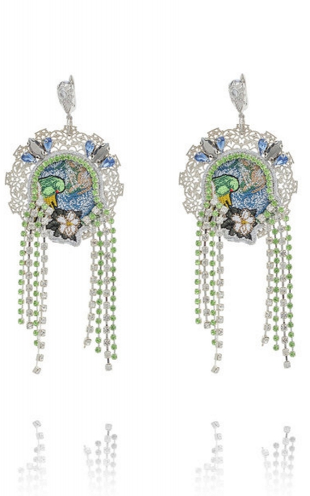 Серьги из шелка и кожи Rushev, 12 000 руб. (aizel.ru)