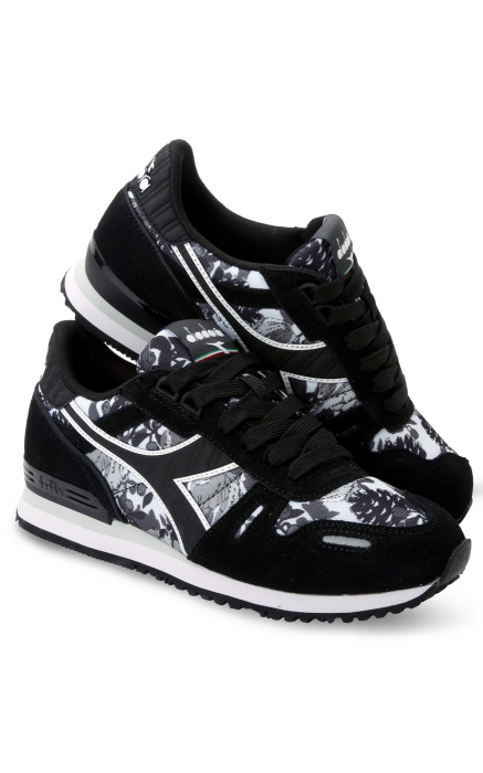 Кроссовки Diadora 7480 руб. (superstep.ru)