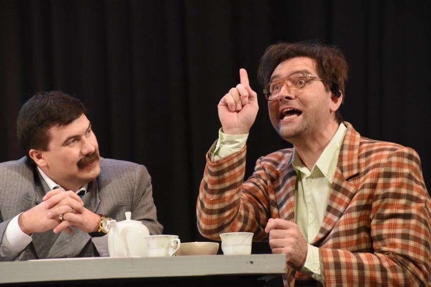 Пятница, 30 декабря Последний спектакль Камаловского в этом году - новинка «Чудо-таблетка» в постановке Ильгиза Зайниева, номинанта премии «ТОП 50