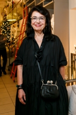 Лина Перлова