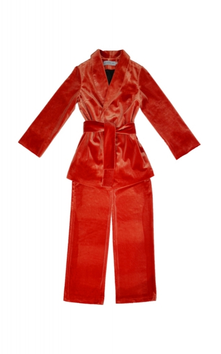 Бархатный костюм So Number One, 19 000 руб. (So Number One)