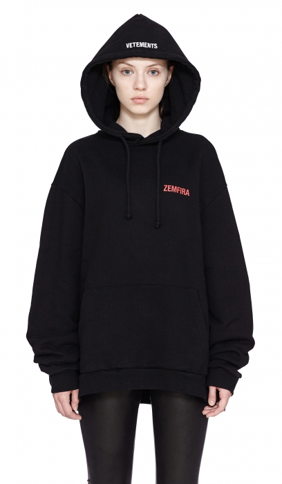 Мерч Vetements, посвященный Земфире