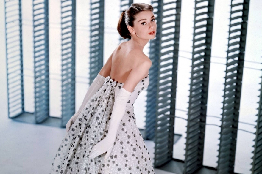 Пятница, 17 февраля Спустя многие года ее образы и роли остаются самыми яркими в кинематографе, а фильмы с ее участием хочется пересматривать вновь и