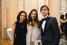 Артем Овчаренко, Анна Тихомирова