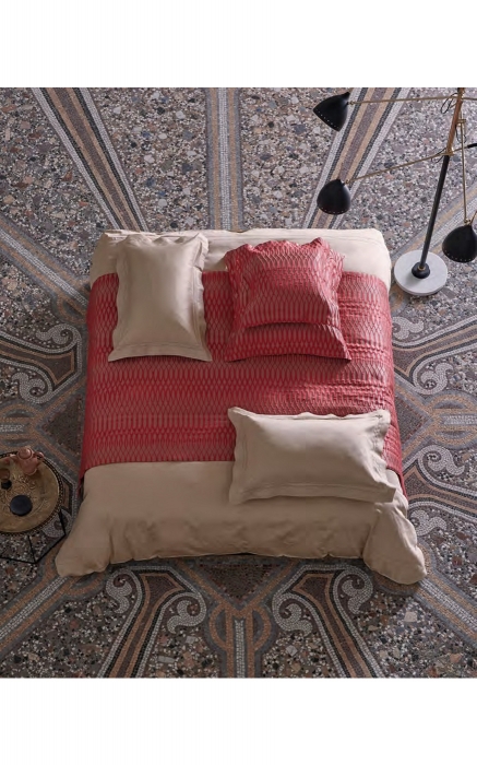 Dome and Helix (ОАЭ)