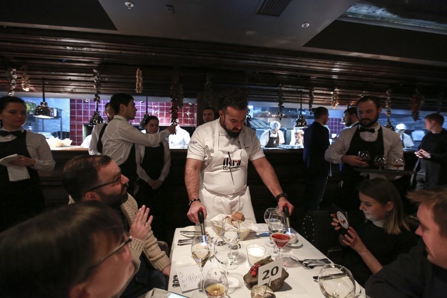 Ужин Владимира Мухина и Аны Рош