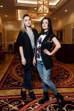 Карина Епископян, Глория Тафришьян