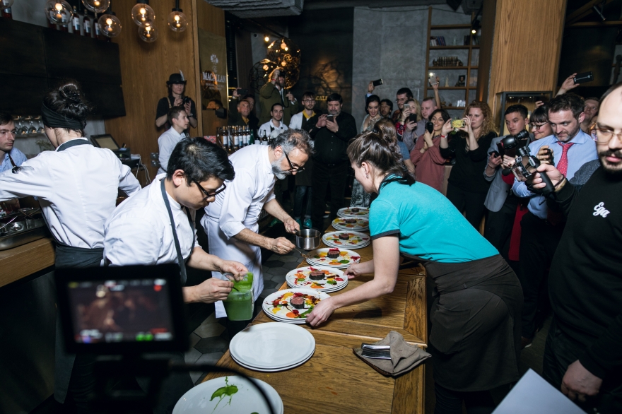 Ужин Массимо Боттура