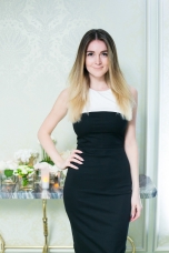 Алина Топалова