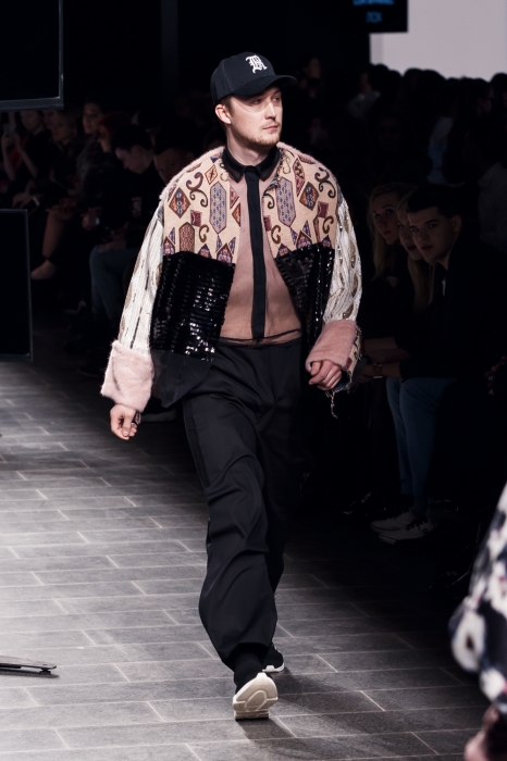 Дизайнер Юра Питенин (Saint-Tokyo) представляет бренд Loh_Apparel