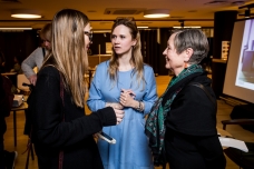 Саша Карпова, Елена Юшина. Эрика Хоффманн