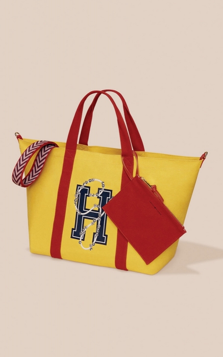 Сумка Tommy Hilfiger, 10 990 руб. (Tommy Hilfiger)
