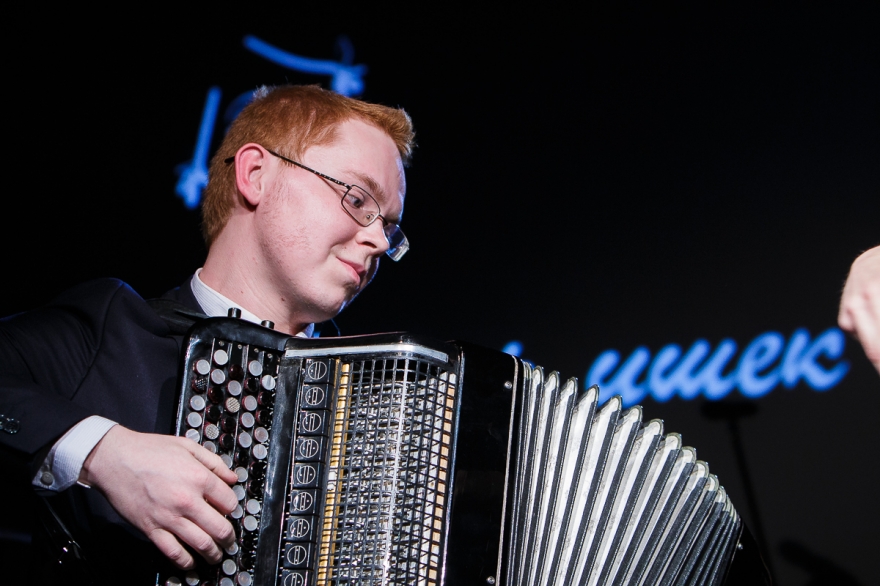 Алмаз Ахунов