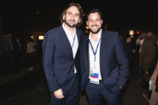 Винсент Сантини, Джаки Фалькао Нето