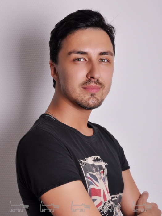 Александр Ткаченко