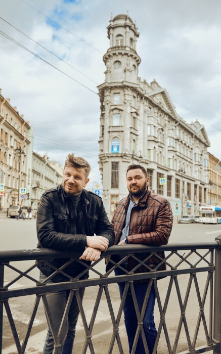 Совладельцы Burger & Crab Роман Ладвинский и Максим Зубков дебютировали в ресторанном бизнесе с сетью баров BeerGemot.