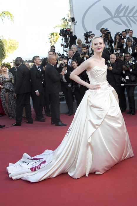 Эль Фаннинг в Vivienne Westwood