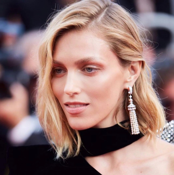 Модель Аня Рубик в Femmes Boreales