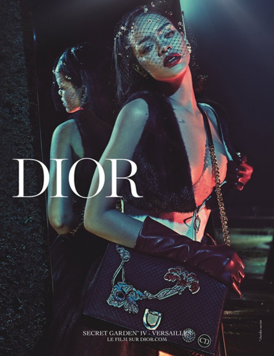 Рианна в кампейне prefall-коллекции Dior